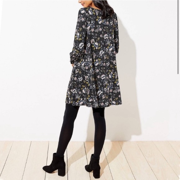 LOFT Petite Meadow Swing Dress - Picture 3 of 9